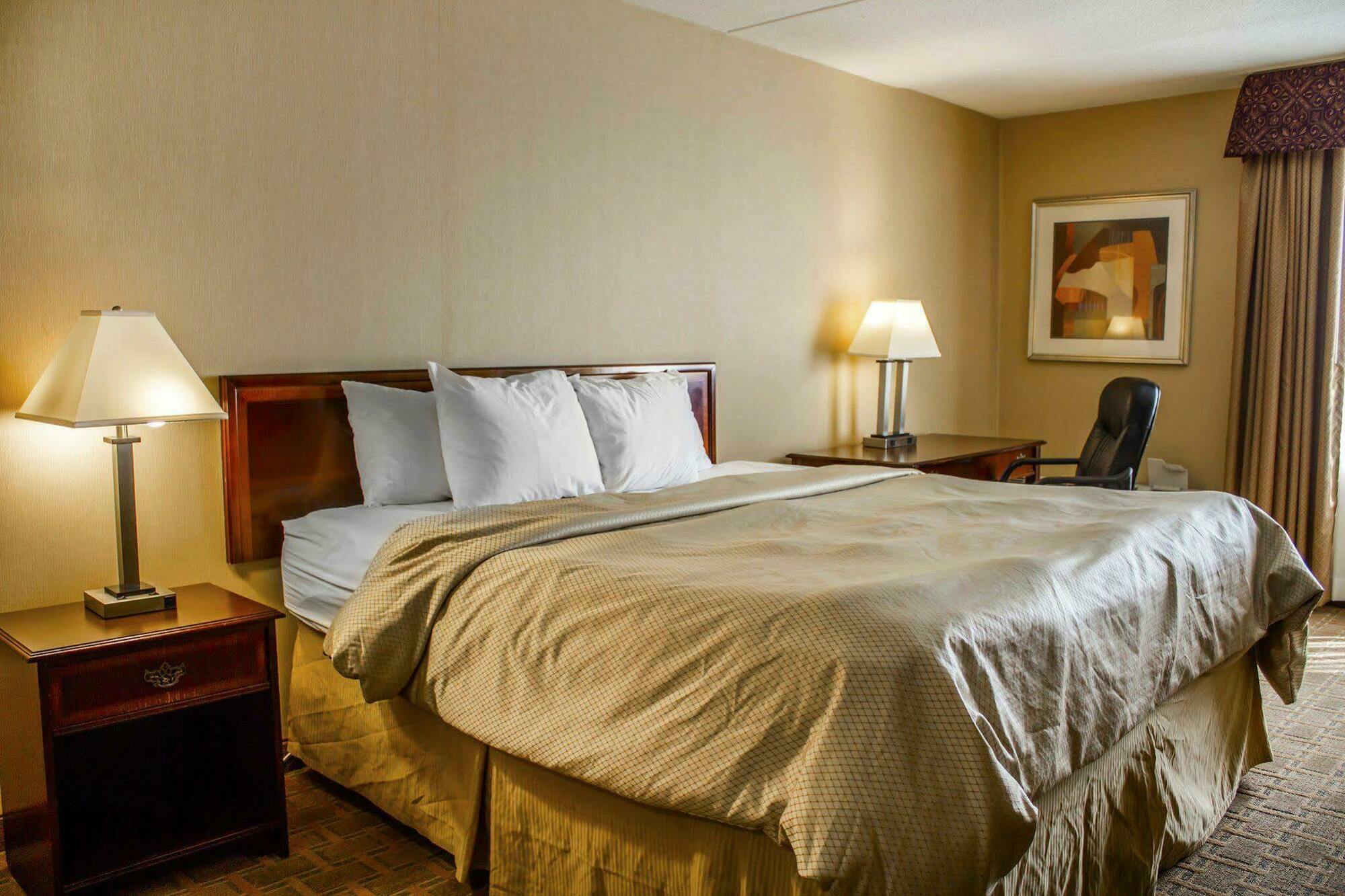 Clarion Hotel Conference Center On Lake Erie Dunkirk Exterior foto